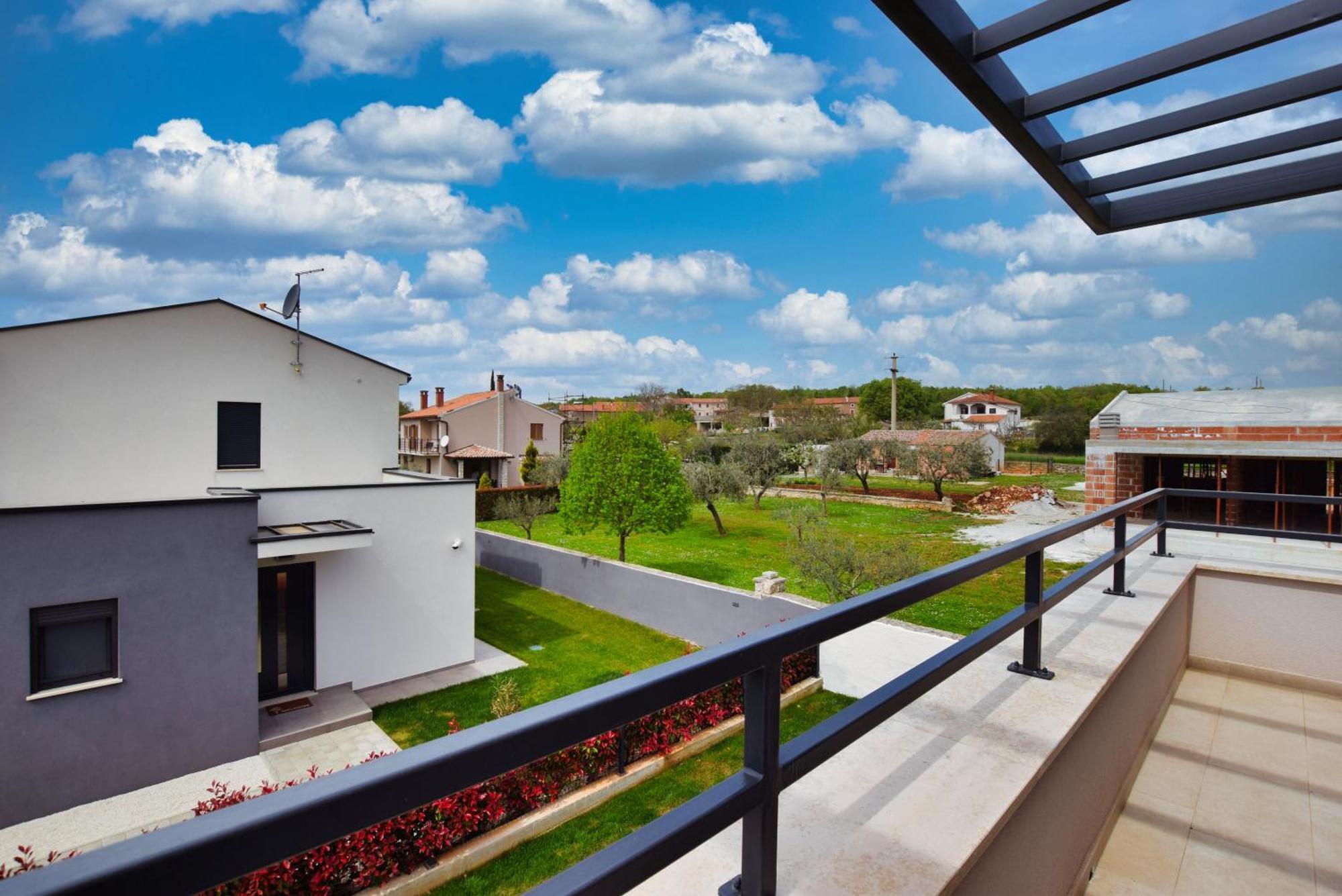 Villa Oskar Istrien Sveti Lovreč Pazenatički Buitenkant foto